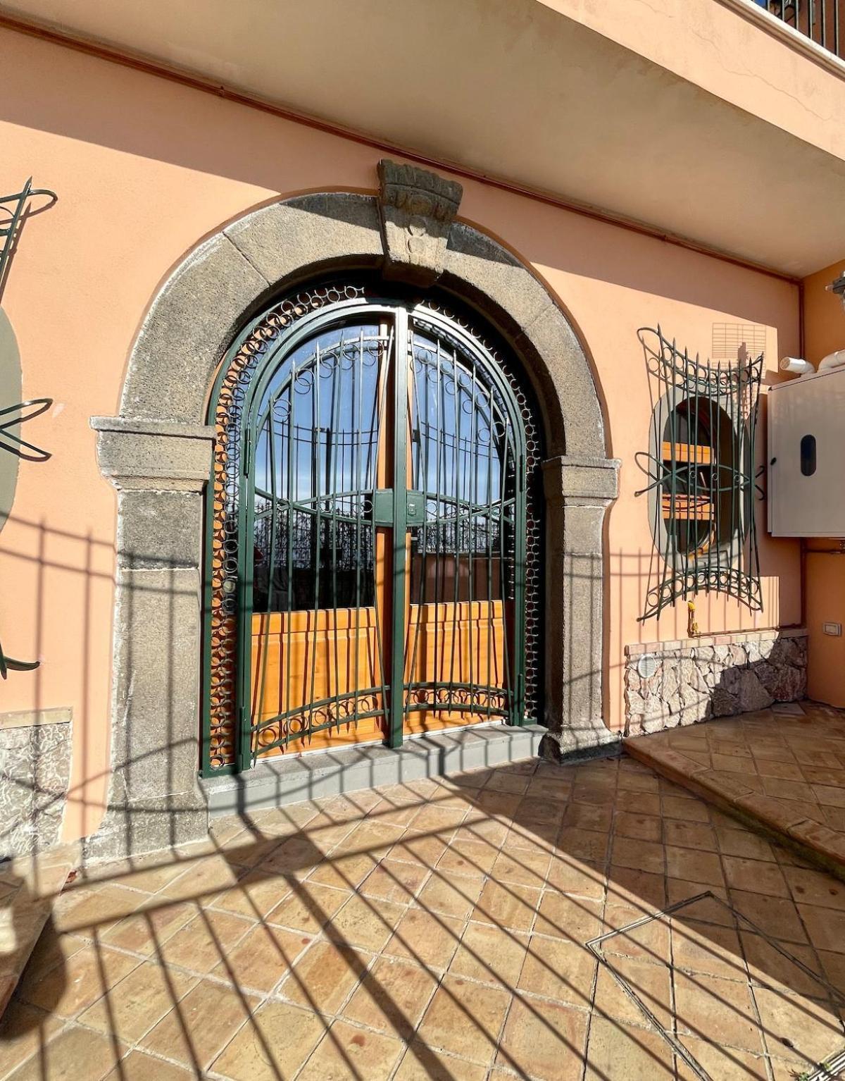 Sunshine Apartment Taormina Luaran gambar